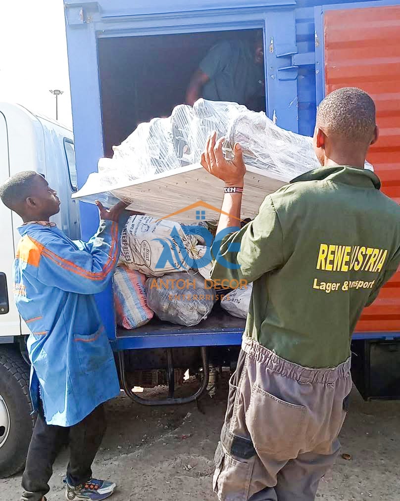 Curtain rod accessories and finials